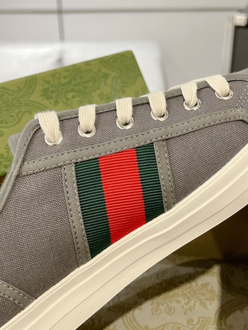 Gucci Low Shoes